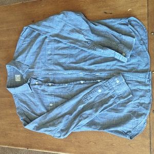 Men's Button Down Chambray Shirt